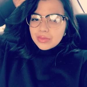 Meet your Posher, Michaela